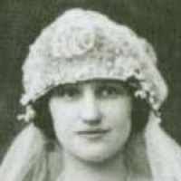 Theresa M Bayerle (1898–1991) • FamilySearch