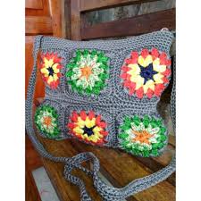 Pada siang hari, bunga tersebut… Tas Rajut Sling Bag Bunga Matahari Shopee Indonesia