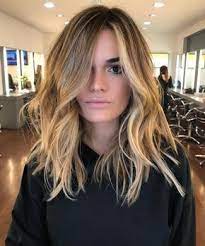 6 191 Curtidas 38 Comentarios Romeu Felipe Romeufelipe No Instagram Blonde Avela Iluminado Romeu Haircuts For Medium Hair Hair Styles Long Hair Styles