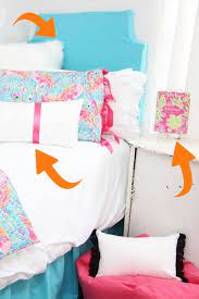 How To Decorate Your Room Without Buying Anything Decorating Tips Tricks Decorate Your Room Dorm Room Diy Dorm Room Designs