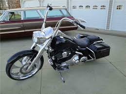 Very happy with my '04 road king custom. 2001 Harley Davidson Road King Custom Motorcycle