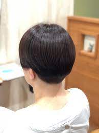 たかこ ギリギリ寄付できました ショートのヘアスタイル 刈り上げボブ ヘアドネーション