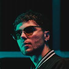 Stream Tyron Woods music