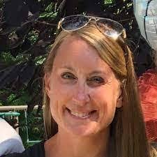 Dana Rivard's Instagram, Twitter & Facebook