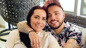Jessi uribe esposa e hijos. Se Ve Mas Joven Que La Esposa Fanaticas De Jessi Uribe Siguen Echando Lena Al Fuego Por La Diferencia De Edad Entre El Cantante Y Su Mujer Minuto30 Com