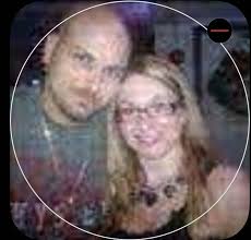 Can someone sharpen this photo of an engagement ring?