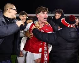 Fleetwood Town stun Arsenal on penalties: Carabao Cup fourth round – live