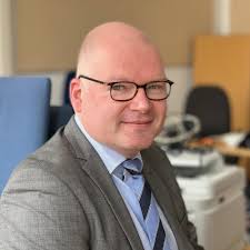 Wir tun so, als ob die Wahlen stattfinden“: Stadtrat in Steglitz-Zehlendorf  schaltet in den Wahl-Modus