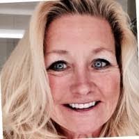 Lisa Ferrier's Instagram, Twitter & Facebook