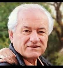 Desde el Sanatorio y Clínica Lavalle lamentamos comunicar el fallecimiento  de nuestro querido Doctor Cesar Scaro. El equipo del Sanatorio quiere  agradecer profundamente las muestras de cariño y condolencias recibidas.  Nuestro querido