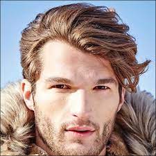 It suits almost everyone and can be styled in such different ways that a man can become an object of envy by a woman. Medium Length Mens Haircuts For Thin Hair Bpatello