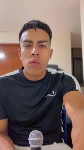 Si Tengo que Olvidarla🔥🎶🍻 #chicha #chichaperuana #chacalin  #clavelesdelacumbia #sitengoqueolvidarla🎶🍻😎 #cover #fyp  #fyppppppppppppppppppppppp #Viral #cantante #peru #chicheros_de_corazón