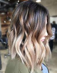 70 Flattering Balayage Hair Color Ideas For 2021 Capelli Castani Con Riflessi Biondi Decolorazione Capelli Capelli Castani Con Riflessi