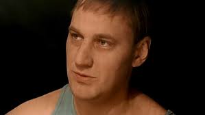 Также художник работал над лентами кольца альманзора,признать виновным, внимание! Umer Akter Seriala Sled Oleg Valkman Gazeta Ru Novosti