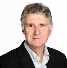 Peter Randall's Instagram, Twitter & Facebook