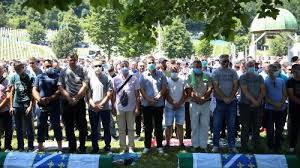 Anlässlich des jahrestages des völkermordes von srebrenica, hat die türkische kulturgemeinde in österreich am 11. 25 Jahre Volkermord Von Srebrenica Nuntius Uberbringt Papstbotschaft Vatican News