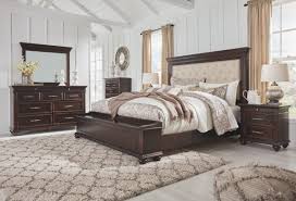 We did not find results for: Brynhurst Dark Brown 5 Pc Dresser Mirror California King Upholstered Bed With Storage Bench