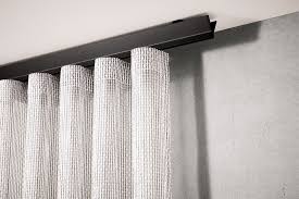 Set mit 2 verstellbaren halterungen zur befestigung einer gardinenstange an der wand. Va9ysf29 Iyifm