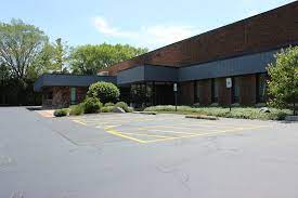 Located at the intersection of park avenue (il rte 176) and dawes street. 1509 N Milwaukee Ave Libertyville Il 60048 Office For Lease Loopnet Com