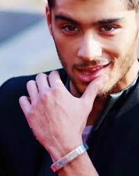 Avery Donahue (averydonahue)