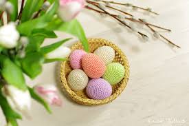 Those who do not know about the rites and beauty of the day, should all read the bible at once and get all their answers. Free Pattern Easter Eggs Amigurumi Crochet Objects Doitory Doitory