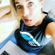 Brett Slagle's Instagram, Twitter & Facebook