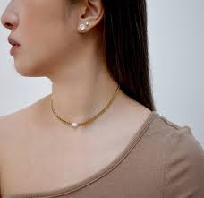 Pearl Chain Choker