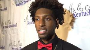 Taveion Hollingsworth and Lindsey Duvall named Mr. and Miss Basketball in  Kentucky