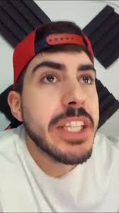 Escardi y su Amigo: El Dúo Perfecto