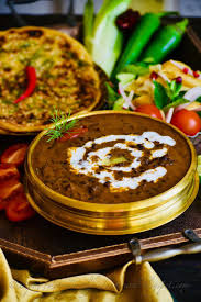 dal bukhara, the iconic black gram