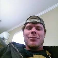 Listen to JUSTIN ADAMS