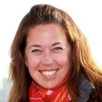 Cindy Leighton's Instagram, Twitter & Facebook