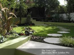 Circular Slabs Modern Landscaping Modern Garden Design Modern Garden
