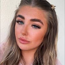 Hello, I'm not sure this is the correct forum, but we are at a loss as to  where else to try. My mother is trying to make contact with Elizabeth  Hibbert, who