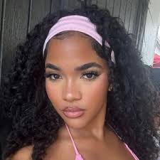 Janine Downs (@janinedowns)