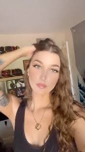 Kasey Cline's Instagram, Twitter & Facebook