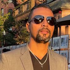 We are proud to announce that we have received a large number of  high-quality works, which has prompted us to make the decision to program  an entire annual cycle with said music