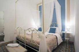 ⋆ AGAPE B&B ⋆ CASTELDACCIA ⋆ ITALY ⋆ RATES FROM €52