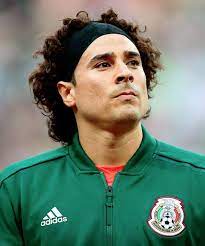 Neymar lies prone on the turf after some rough treatment from the mexicans. Mexico S Goalkeeper Guillermo Ochoa Ahead Of The World Cup Daily Mexico Soccer Goalkeeper Soccer Team