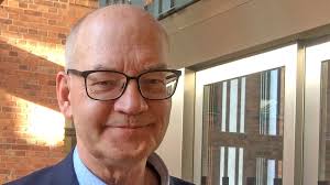 Björn Jonsson om chefer som inte folkbokför sig på Gotland