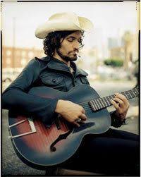 Né à buffalo de parents siciliens, vincent gallo s'intéresse d'abord à la musique. Gallo