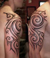 Tribales Tatuajes Buscar Con Google Tatoo Tribales Tatuajes Tatuajes Tribales Puede optar por tatuajes de acuarela, tatuajes tribales o un diseno tradicional. tatuajes tribales