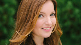 Meet Delaney Pierce & Kaylee DeMoss: Our September Leading Women