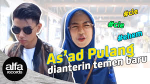 Debut lagu pertamanya berjudul senyum yang diterbitkan di channel beegood muzik di youtube telah mendapat hampir 5 juta tontonan setakat ini. As Ad Motawh Senyum Acoustic Version Video Lirik Youtube