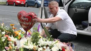 Hundreds pay tribute to Shandee