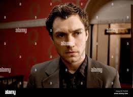 Original Film Title: CLOSER. English Title: CLOSER. Film Director: MIKE  NICHOLS. Year: 2004. Stars: JUDE LAW. Credit: COLUMBIA PICTURES