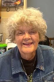 Cynthia Townley's Instagram, Twitter & Facebook