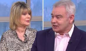 Eamonn holmes has warned any man tempted to try their luck with wife ruth langsford to be prepared for a stiff punch. Eamonn Holmes Responds To Fat Shaming Jibe Towards Wife Ruth I Can T Make A Comment Celebrity News Showbiz Tv Express Co Uk