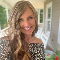 Katie Mcfall's Instagram, Twitter & Facebook