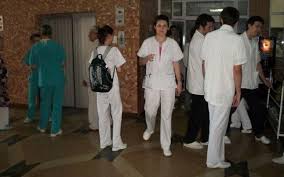 Check spelling or type a new query. Posturi De Asistent La Spitalul Din BistriÈ›a 5000 De Lei Salariu Antena 1